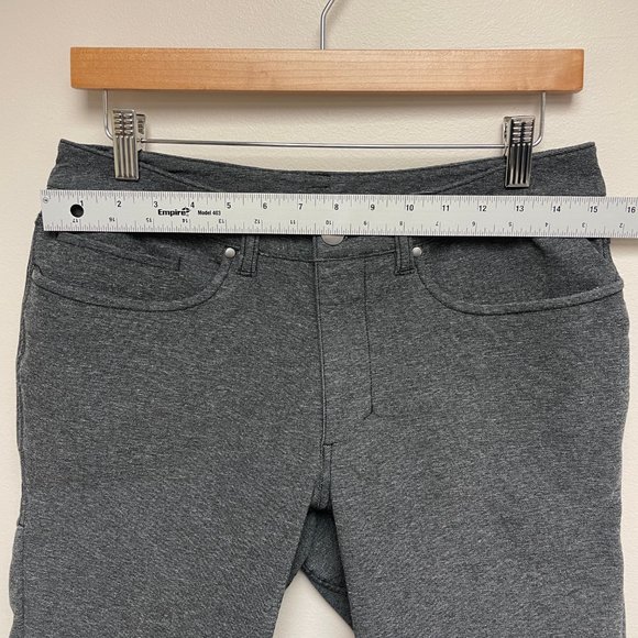 Lululemon Mens Gray Heathered ABC Pants Short Skinny Tech Canvas Size 30 Short - Picture 8 of 11